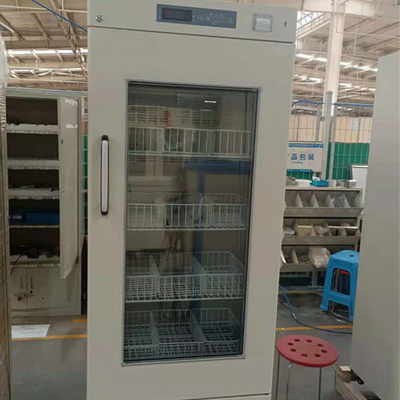 Πύρη από γυαλί αφρού Τράπεζα αίματος Θερμολογικό ντουλάπι με εκτυπωτή θερμοκρασίας 4 βαθμούς 368L