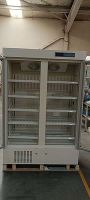 656L διπλά φαρμακείο πορτών και ψυγείο εργαστηρίων με την πόρτα γυαλιού και το εσωτερικό φως των οδηγήσεων